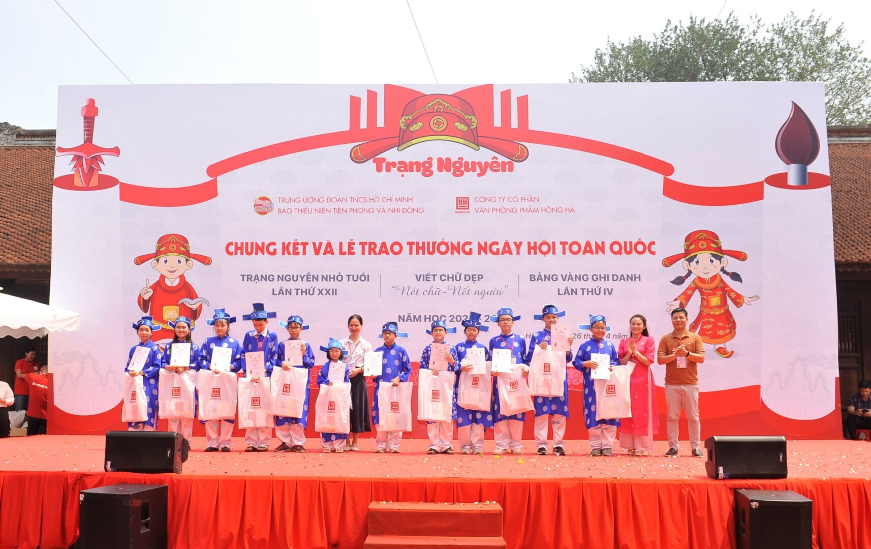 346 sĩ tử đua tài tại Ngày hội tri thức