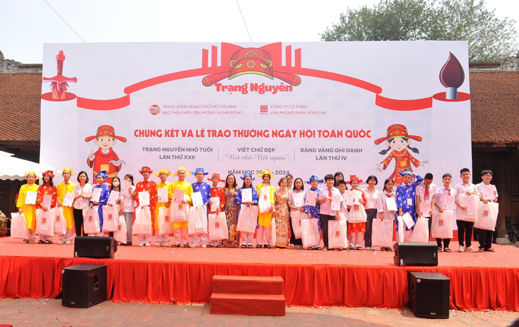 346 sĩ tử đua tài tại Ngày hội tri thức