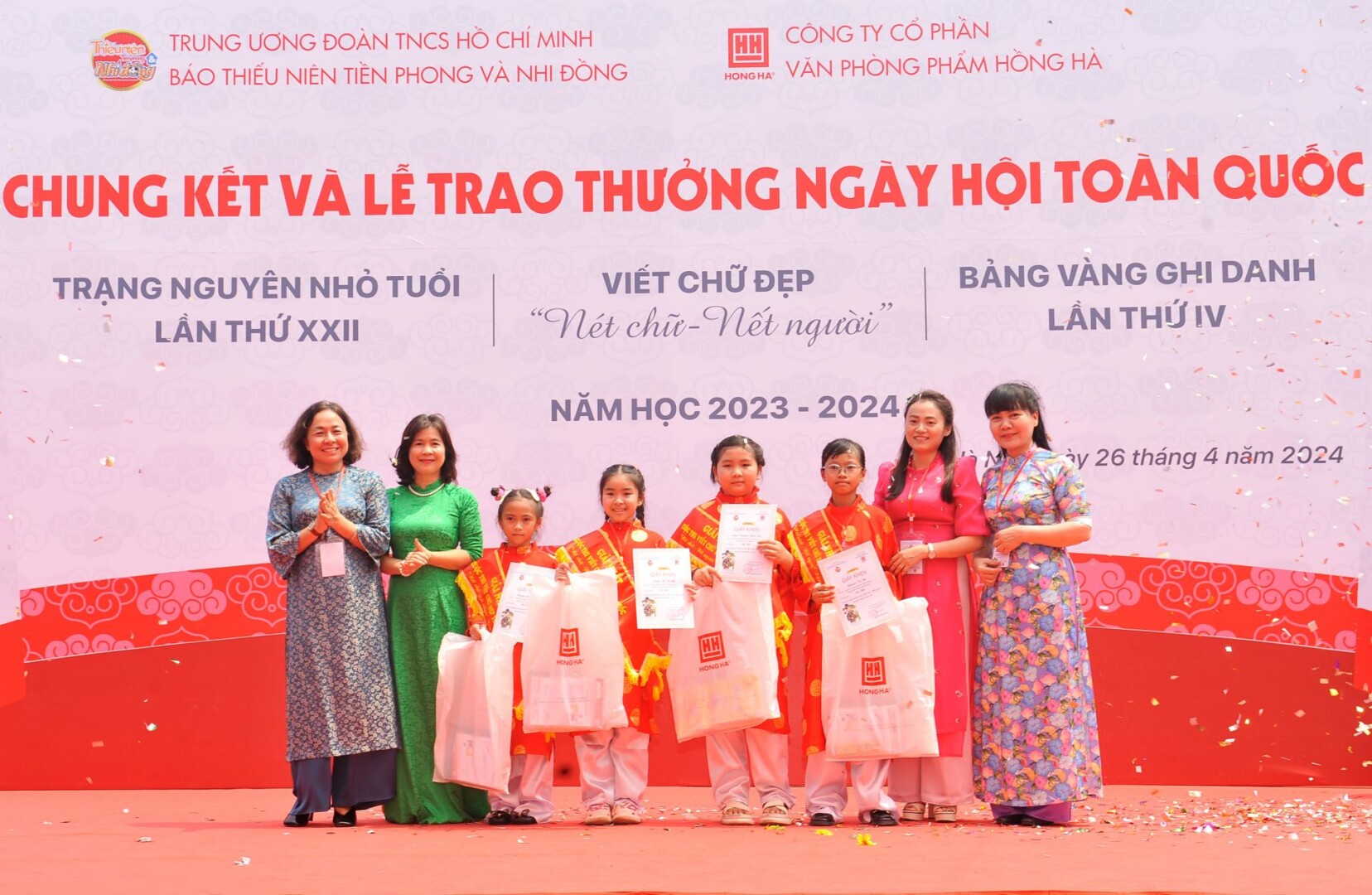 346 sĩ tử đua tài tại Ngày hội tri thức
