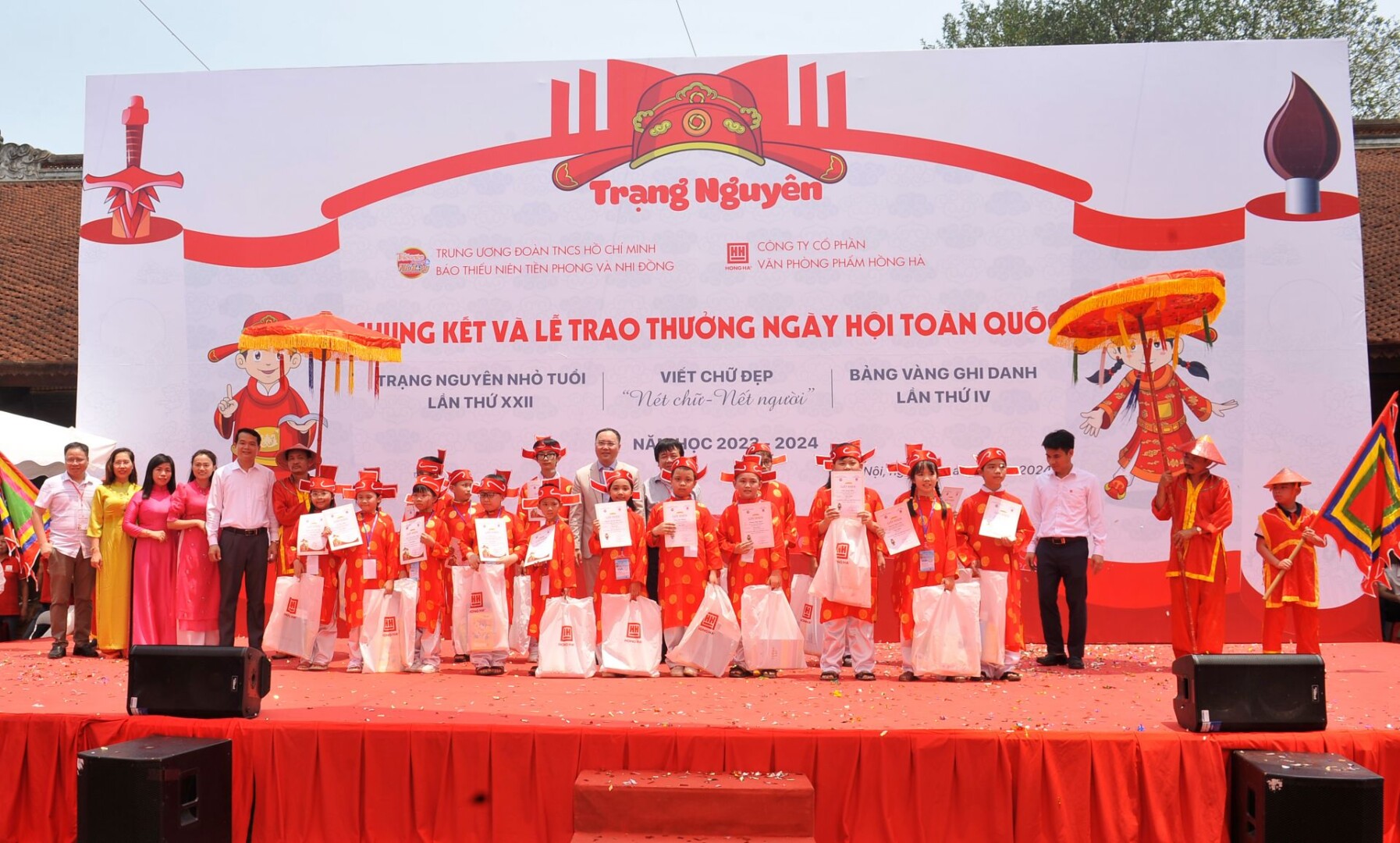 346 sĩ tử đua tài tại Ngày hội tri thức