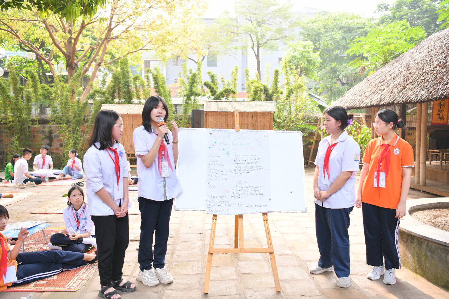 346 sĩ tử đua tài tại Ngày hội tri thức